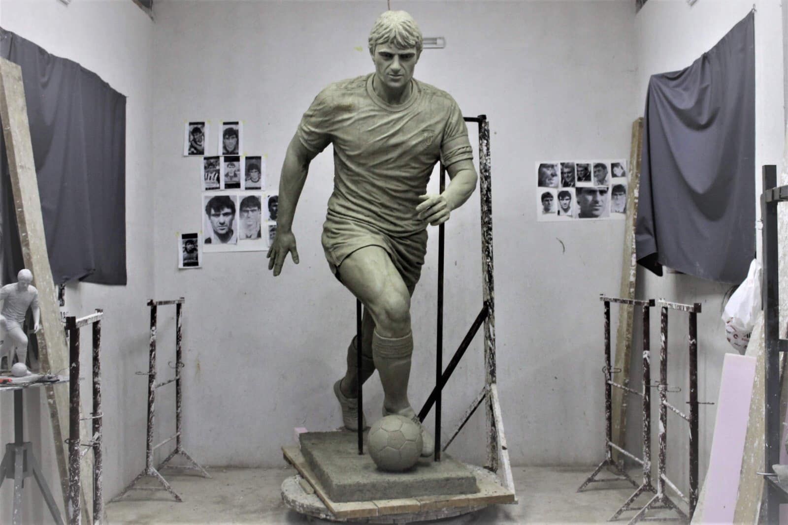 Statuja e Fadil Vokrrit drejt përfundimit